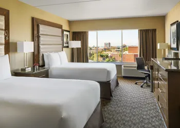 USC Hotel hotel thumbnail 7
