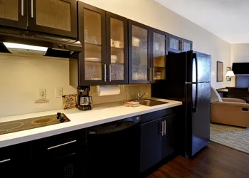 Candlewood Suites St. Clairsville by IHG hotel thumbnail 7