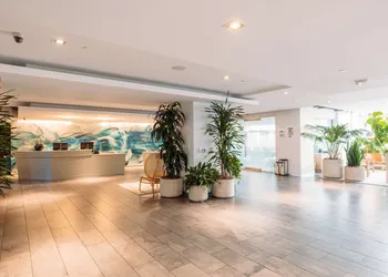 Hotel MDR Marina del Rey - a DoubleTree by Hilton hotel thumbnail 2