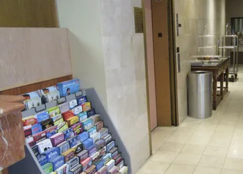 Ramada by Wyndham Los Angeles/Koreatown West hotel thumbnail 4