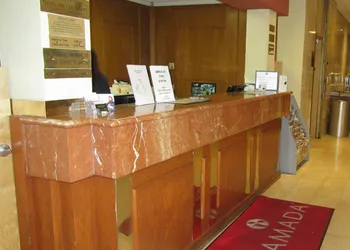 Ramada by Wyndham Los Angeles/Koreatown West hotel thumbnail 7