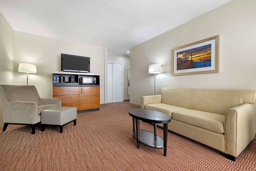 Best Western Royal Palace Inn & Suites hotel detail image 6