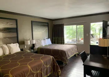 Skyways Hotel hotel thumbnail 2