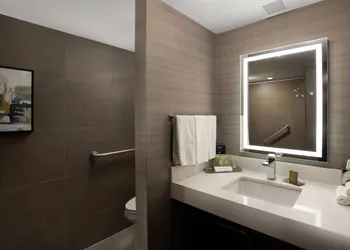 DoubleTree by Hilton Monrovia - Pasadena Area hotel thumbnail 8