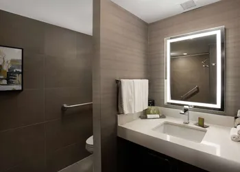 DoubleTree by Hilton Monrovia - Pasadena Area hotel thumbnail 8