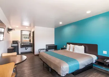 Motel 6 South El Monte, CA - Los Angeles hotel thumbnail 6