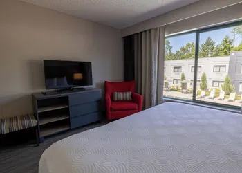 Country Inn & Suites by Radisson, Seattle-Bothell, WA hotel thumbnail 7