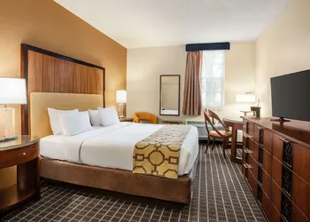 Belmont Inn & Suites hotel thumbnail 4
