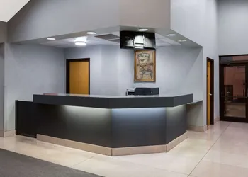 Super 8 by Wyndham Wisconsin Dells hotel thumbnail 2