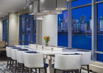 Hyatt Regency Jersey City on the Hudson hotel thumbnail 8
