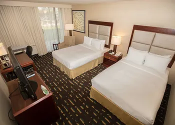 Wyndham Chicago O'Hare hotel thumbnail 7
