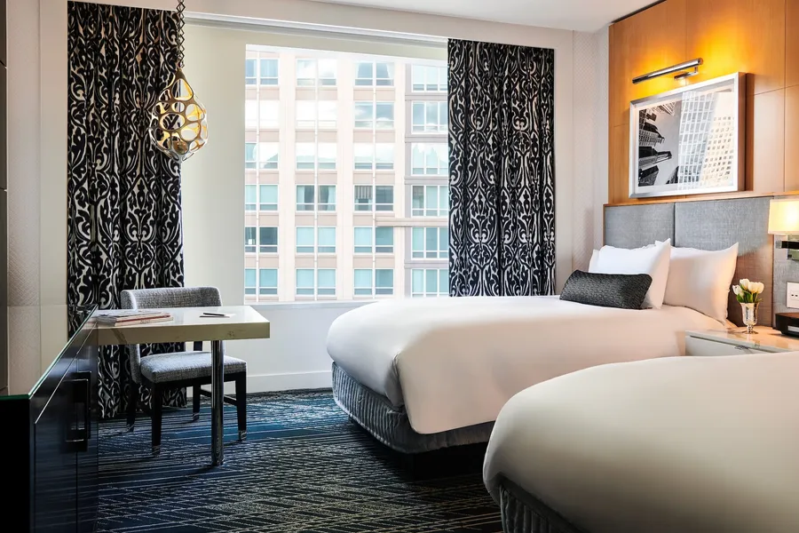 Sofitel Chicago Magnificent Mile hotel detail image 6