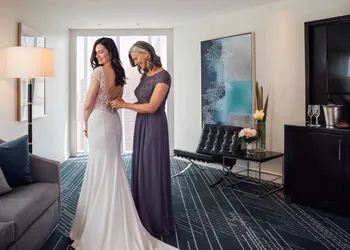Sofitel Chicago Magnificent Mile hotel thumbnail 5