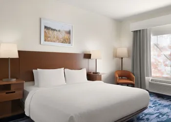 Fairfield Inn & Suites by Marriott Chicago Naperville/Aurora hotel thumbnail 6