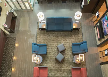 Comfort Suites Oakbrook Terrace near Oakbrook Center hotel thumbnail 5