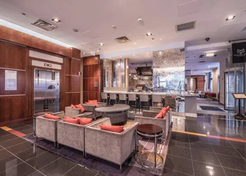 Courtyard by Marriott Chicago Magnificent Mile hotel thumbnail 4