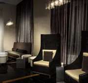 Courtyard by Marriott Chicago Magnificent Mile hotel detail image 5