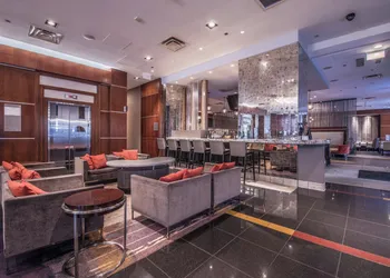 Courtyard by Marriott Chicago Magnificent Mile hotel thumbnail 6