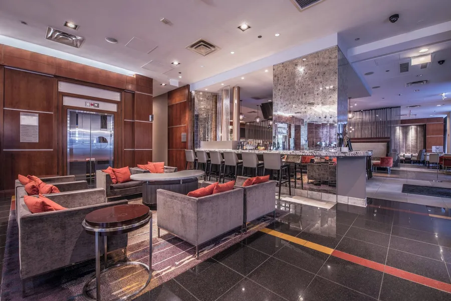 Courtyard by Marriott Chicago Magnificent Mile hotel detail image 6