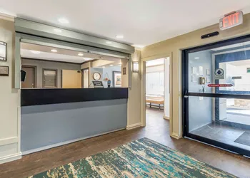 Extended Stay America Select Suites Chicago Naperville East hotel thumbnail 2