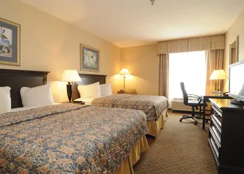Days Inn by Wyndham Calumet Park hotel thumbnail 8