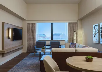 The Westin O'Hare hotel thumbnail 8