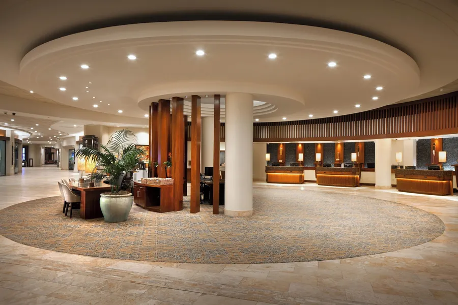 Sheraton Waikiki Beach Resort hotel detail image 2