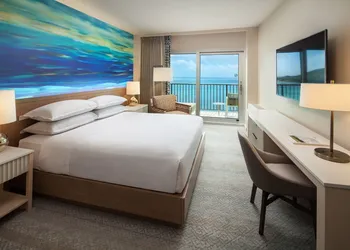 Sheraton Waikiki Beach Resort hotel thumbnail 8