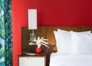Shoreline Hotel Waikiki hotel thumbnail 6