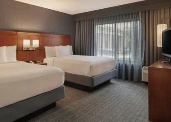Courtyard by Marriott Anaheim Buena Park hotel thumbnail 6