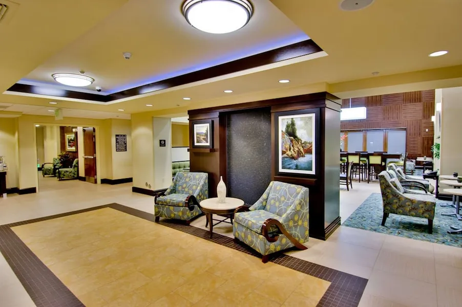 Hampton Inn & Suites Moreno Valley hotel detail image 6