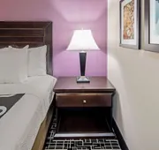 La Quinta Inn & Suites by Wyndham Temecula hotel detail image 4