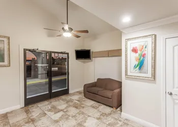 Travelodge by Wyndham Hemet CA hotel thumbnail 2