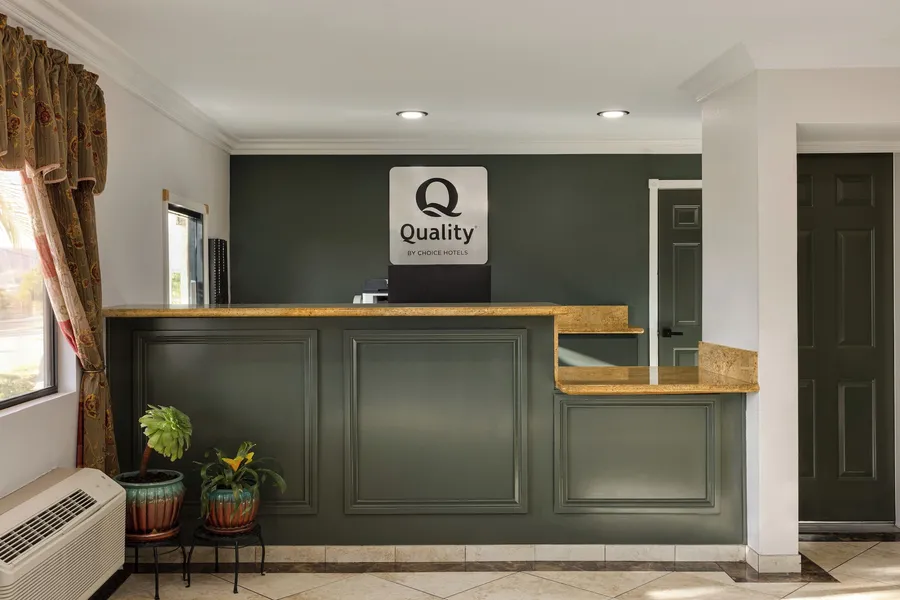 Quality Inn Lake Elsinore I-15 hotel detail image 2