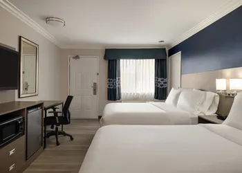 Quality Inn Lake Elsinore I-15 hotel thumbnail 4