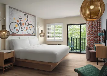Holiday Inn Express Solana Beach-Del Mar by IHG hotel thumbnail 4