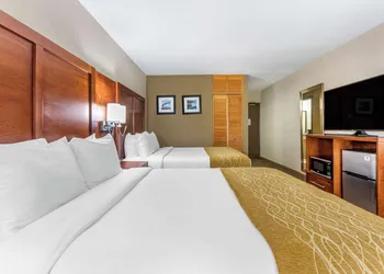 Comfort Inn Escondido San Diego North County hotel thumbnail 5