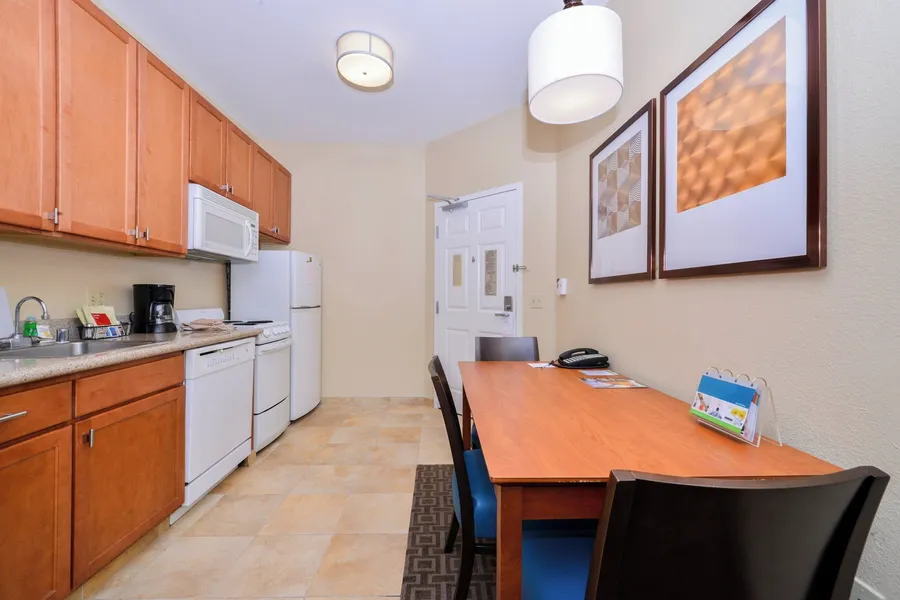 TownePlace Suites Thousand Oaks Ventura County hotel detail image 6