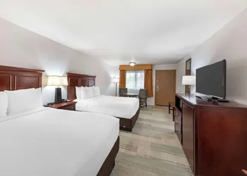 Best Western Plus Redondo Beach Inn hotel thumbnail 5