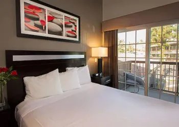 Granada Inn hotel thumbnail 4