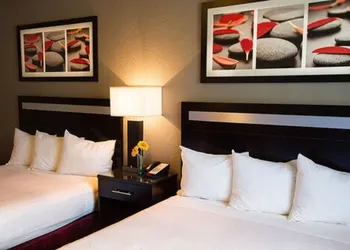 Granada Inn hotel thumbnail 6