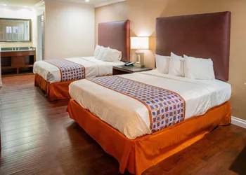 Gateway Inn Gardena hotel thumbnail 7