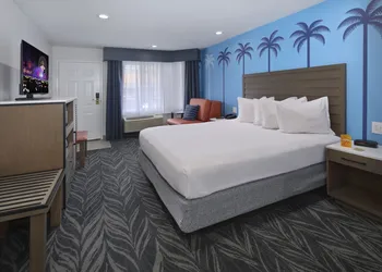 Tropicana Inn and Suites hotel thumbnail 7