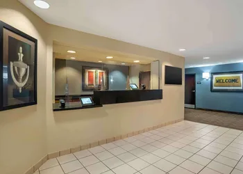 Extended Stay America Select Suites New Orleans Airport hotel thumbnail 2