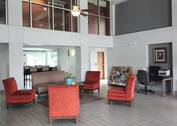 Ramada by Wyndham Luling hotel thumbnail 4