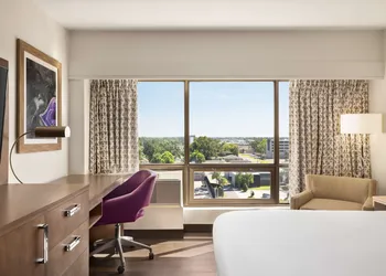 DoubleTree by Hilton Hotel New Orleans Airport hotel thumbnail 6