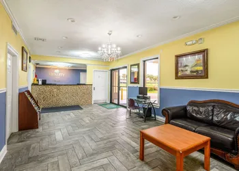 Quality Inn New Orleans I-10 East hotel thumbnail 2