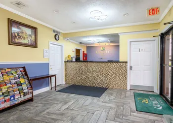 Quality Inn New Orleans I-10 East hotel thumbnail 5