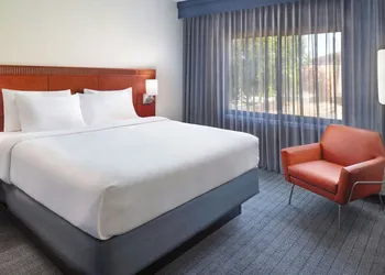 Courtyard® by Marriott® Fort Lauderdale City of Plantation hotel thumbnail 6
