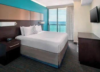 Residence Inn Fort Lauderdale Pompano Beach / Oceanfront hotel thumbnail 6